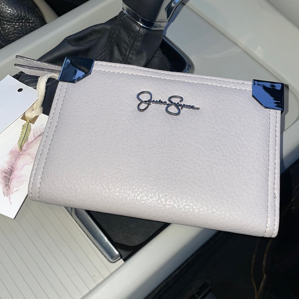 Jessica Simpson Wallet - Picture 1 of 4